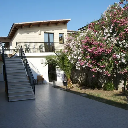 Club - Baia Dei Gigli 4*